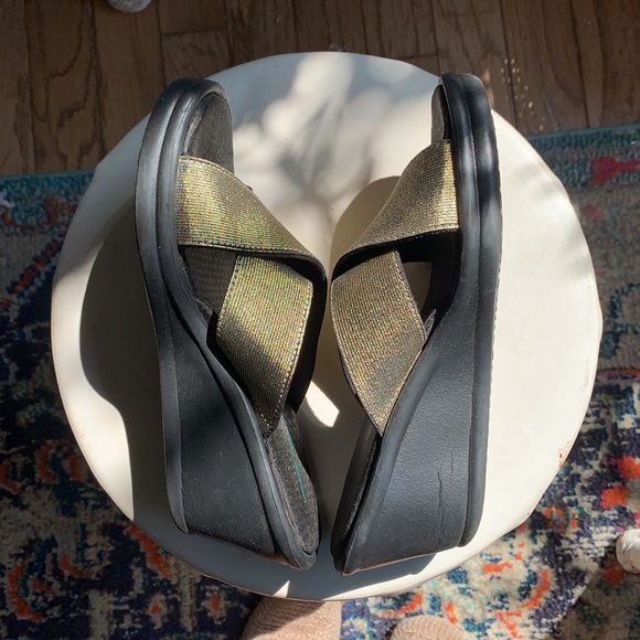 Skechers Cali Rumblers Gore-Geous in Bronze - Picture 6 of 7